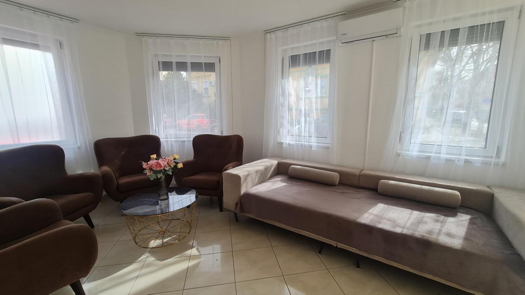 Tulipan Apartman Szeged Exteriör bild