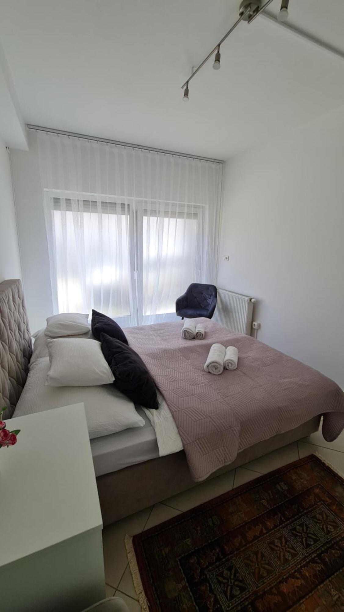 Tulipan Apartman Szeged Exteriör bild