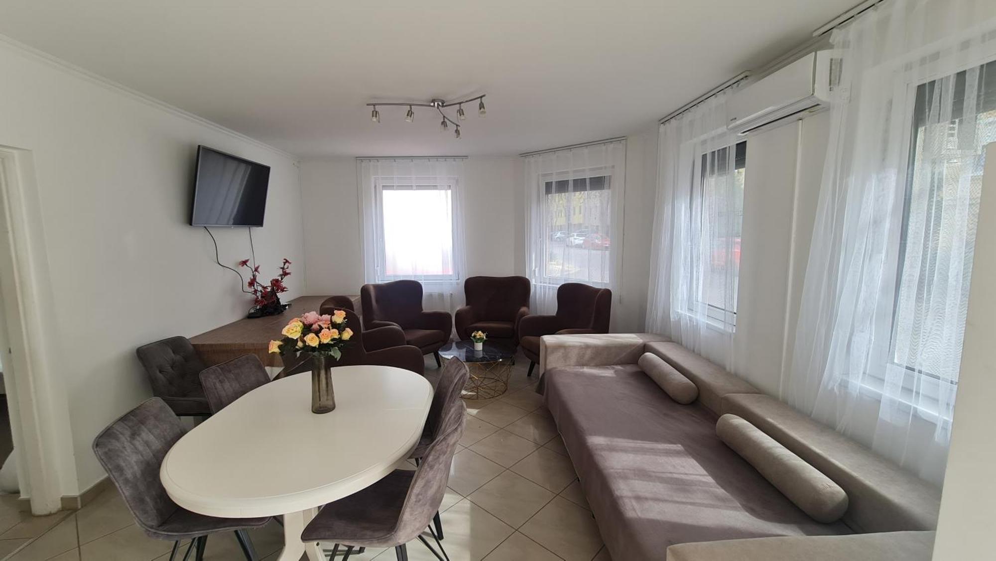Tulipan Apartman Szeged Exteriör bild
