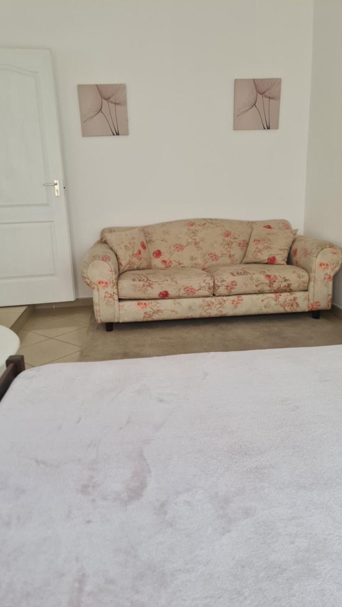 Tulipan Apartman Szeged Exteriör bild